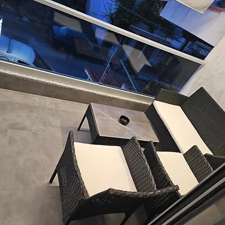 Afoi Hasalla 1 Διαμέρισμα