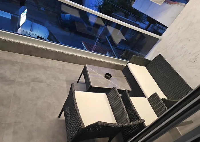 Hasalla Homes 1 Apartament