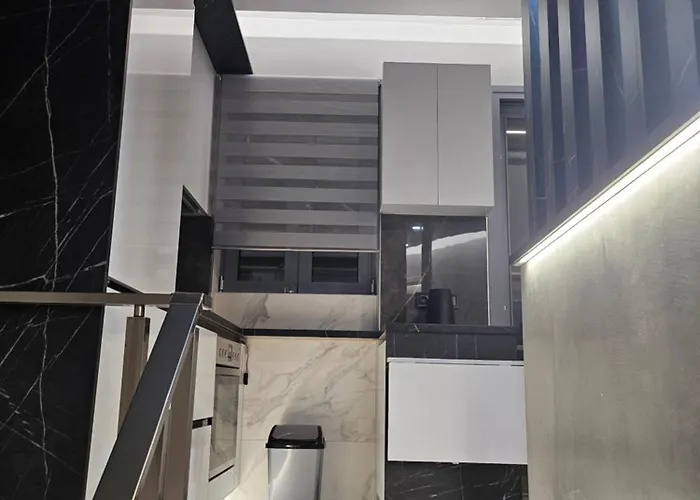 Hasalla Homes 1 Apartament *